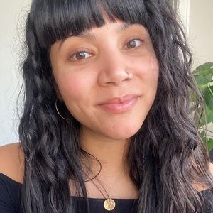 Meet your Posher, Jenny